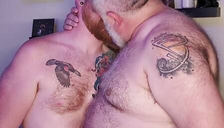 Give me that Cum, Daddy! Cliff Boyd fucks Logan Stanley