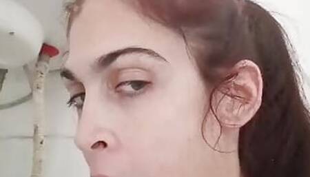 Sexy bath whire
