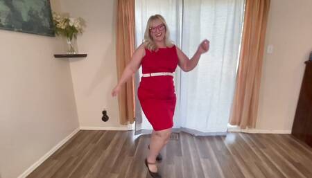 Striptease Cum Countdown Dancing BBW Jiggles Her Fat Body and Brings You to Orgasm with Dirty Talk