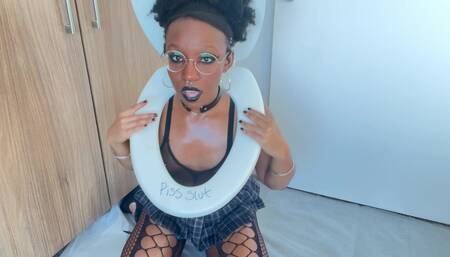Sloppy toilet head bj & pee play