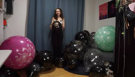 Saskia - New Years sneakers VS heels