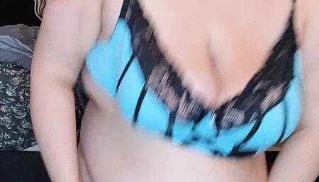 Belly Jiggles from the floor