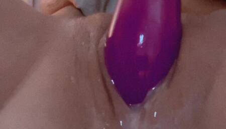 Rubbing Clit