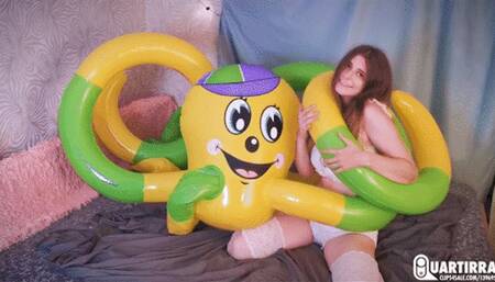 C105 Cosette plays with inflatable Octopus nonpop - 1080p
