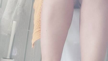 peeing noise and some fart!!