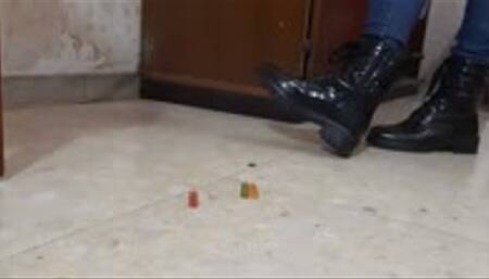 TINY INVADERS CRUSHED UNDER THE GIANTESS BOOTS