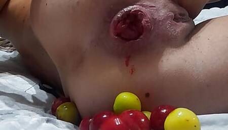 Plum ass prolapse