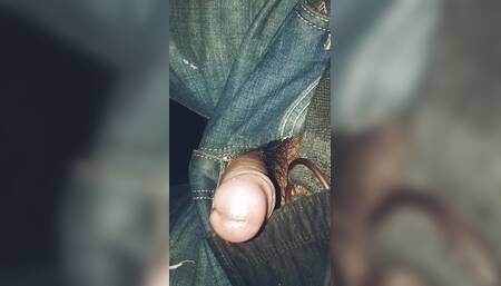 Even after fucking, I shook my thick penis in the quilt and water came out. Best videos of the day.