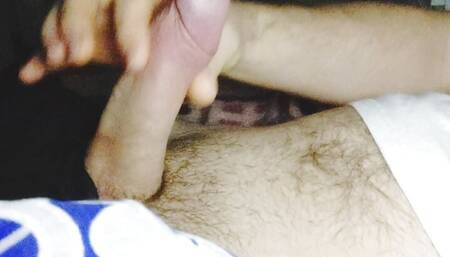 Morning jerking off and cumming in bed. I couldn't resist.