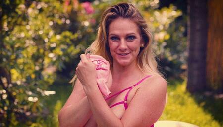 Cold Angel blow to pops a pink 24 Inch TufTex Balloon 4K UHD Version