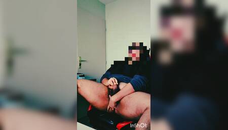 Gay Chubby jerk off