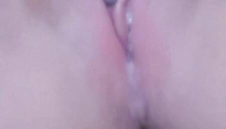I masturbate my clitoris with a vibrator and cum three times