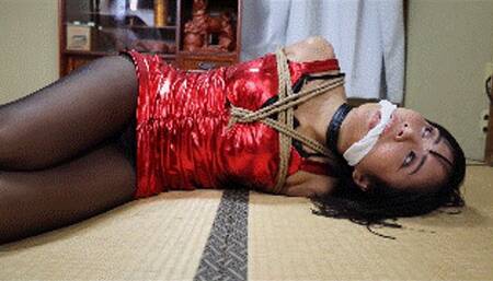 Made in Japan 6! Ada Wong tied and gagged in an abandoned mansion during an outbreak in Tokyo!