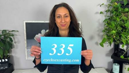 Appealing Liza's curvy video