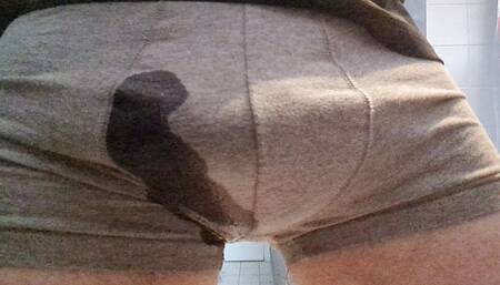 Jets of piss in my underwear