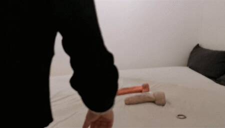 Hot crossdresser plays with huge dildos