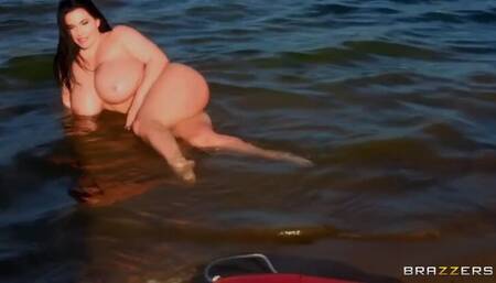 Korina Kova: Sizzling Sunshine Solitude