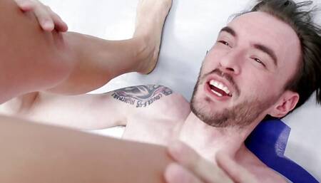 Bella Wilde vs Frankie Fetticini