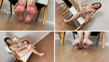 Taste my foot odor and my intensely hot spit