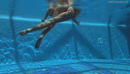 Irina Russaka hot small ass babe showing sexy body