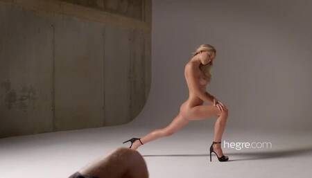 Darina L's Explicit Photoshoot