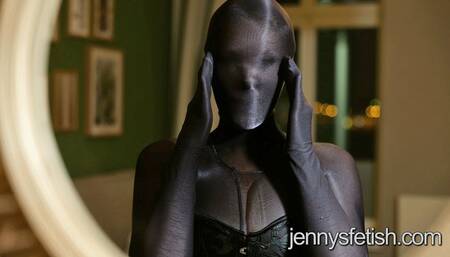 My Pantyhose Encasement Massage With Happy Ending (MP4 FULL HD)