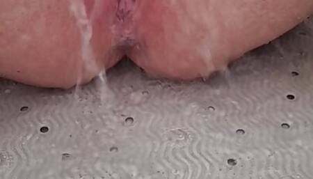 Pussy Fun in Shower