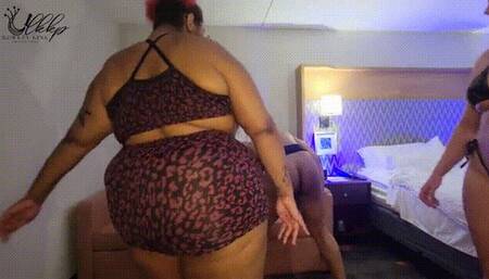 Amazon Ballbusting with Tall Goddess Gia and Goddess Jaded Dragon