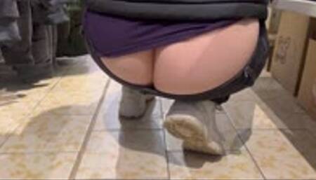 Public Buttcrack and Thong