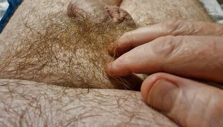 A Sunday morning very verbal rub through my hairy body and wetting it with nice hot piss