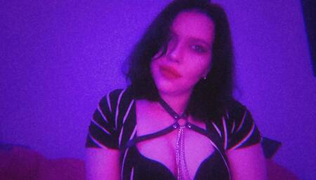 Beautiful Ukrainian Alice Moore is here for you again.