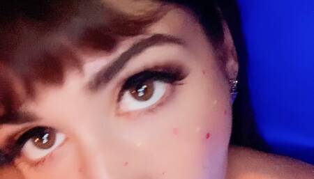 Cute Alien Presley Dawson Blowjob with Dildo