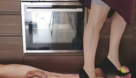 Office lady hard stiletto trample