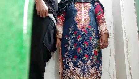 Teacher girl sex with Hindu student leak viral MMS hard sex with Muslim hijab college girl