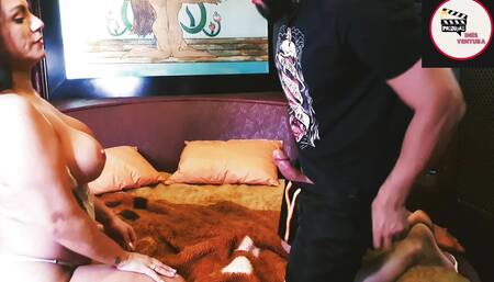 colega de trabalho atrasado para foda no motel