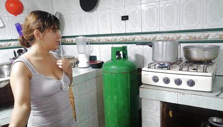 I Get Horny and I Fuck the Plumber