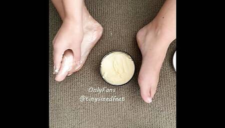 TinySizedFeet being rubbed in Mango Body Butter