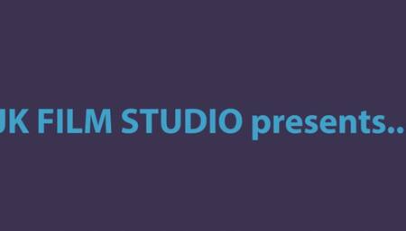 Model Tricked, Tied and Transported! wmv