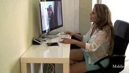 "My son's computer" (A curious mother)