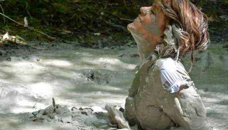 Annabelle Rides the Bubble Shaft