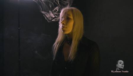 Face covered in smoke 4K MP4