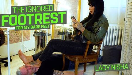 The ignored footrest ( Foot Domination with Lady Nisha ) - 640p wmv