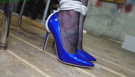 Helplessly bound in her chair as her leather bound tits get stretched to the ceiling (WMV HD 8000kbps)