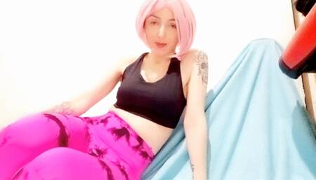 Fitness model step-sister wets yoga pants