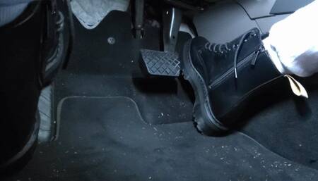 Car Driving in Dr Martens Jadon (Perspective 1)