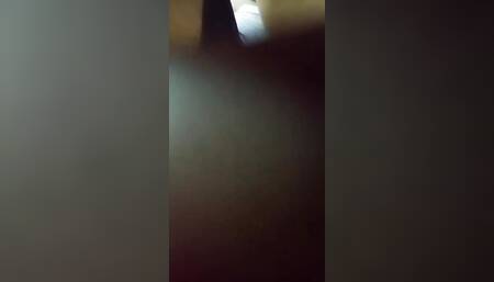 Bhabhi ki chut unhin ke ghar per jakar Mari Mere mote land se bhabhi ko chodne mein bahut maja Aaya bhabhi ne apni chut badhiya