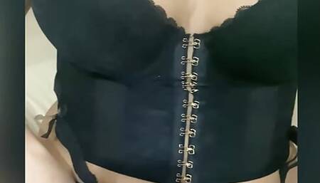 Arab girl show