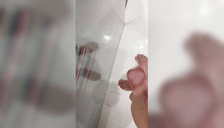 Heavy shower cumshot thick cock