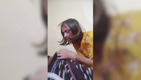 Desi sex mouth suck hard long big dick sucking deep inside deep throat India village gay cd boy cross dresser transgender