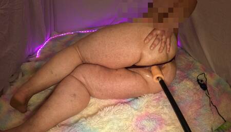 Fat young man with bubble butt masturbates with his fucking machine, small uncut cock cumming